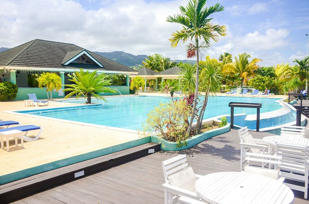 Фото Richmond Villa Rental Management