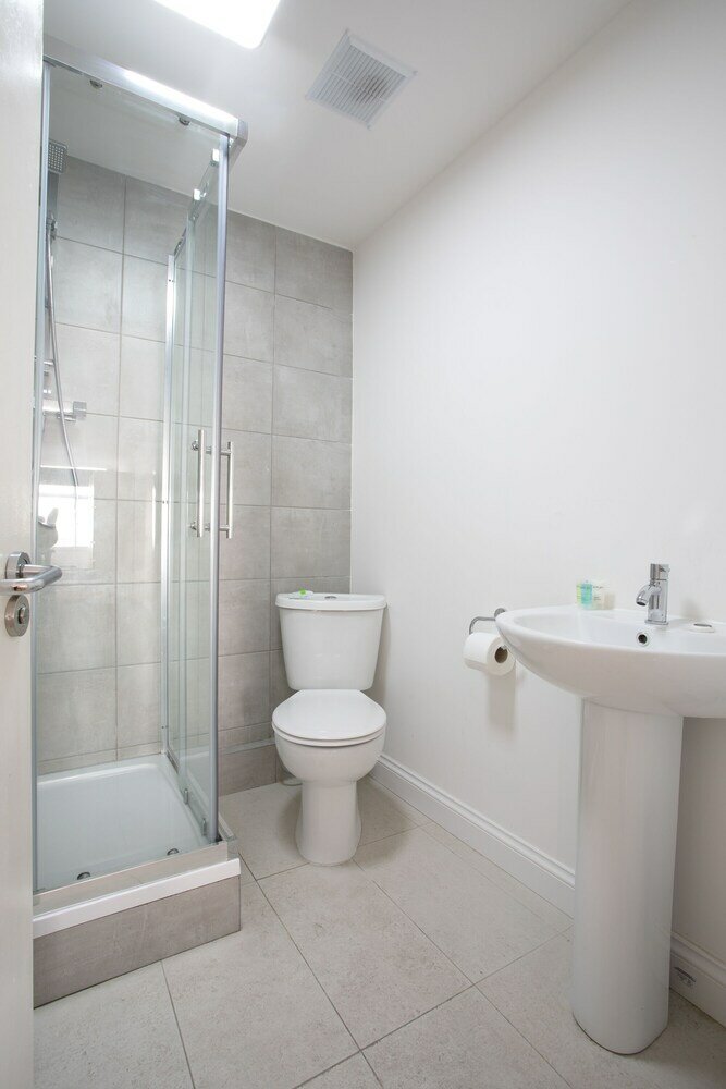 Фото Rest & Recharge Regents Ct 3bed Sleeps 7