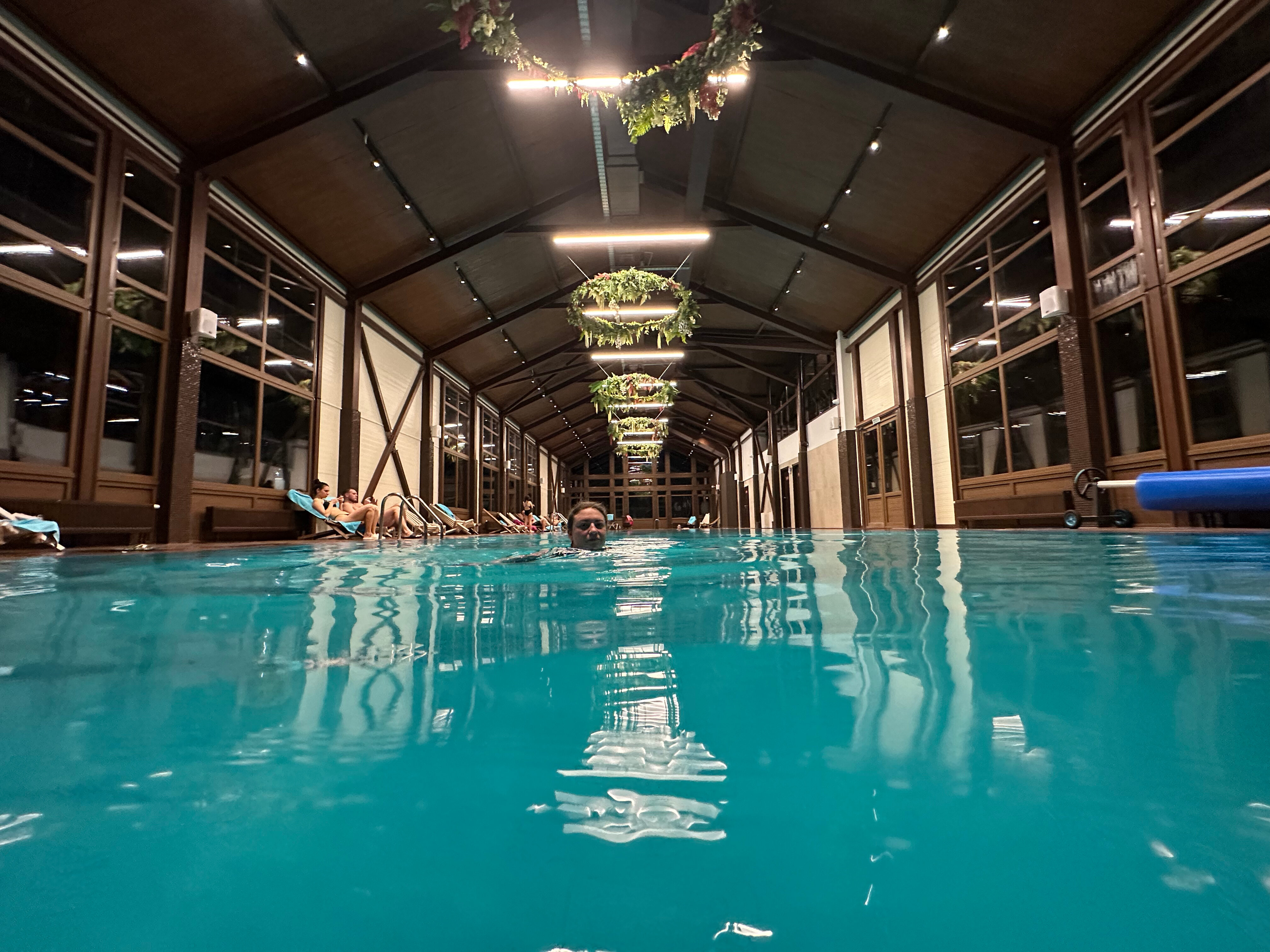 Фото Времена года в зелёном городе