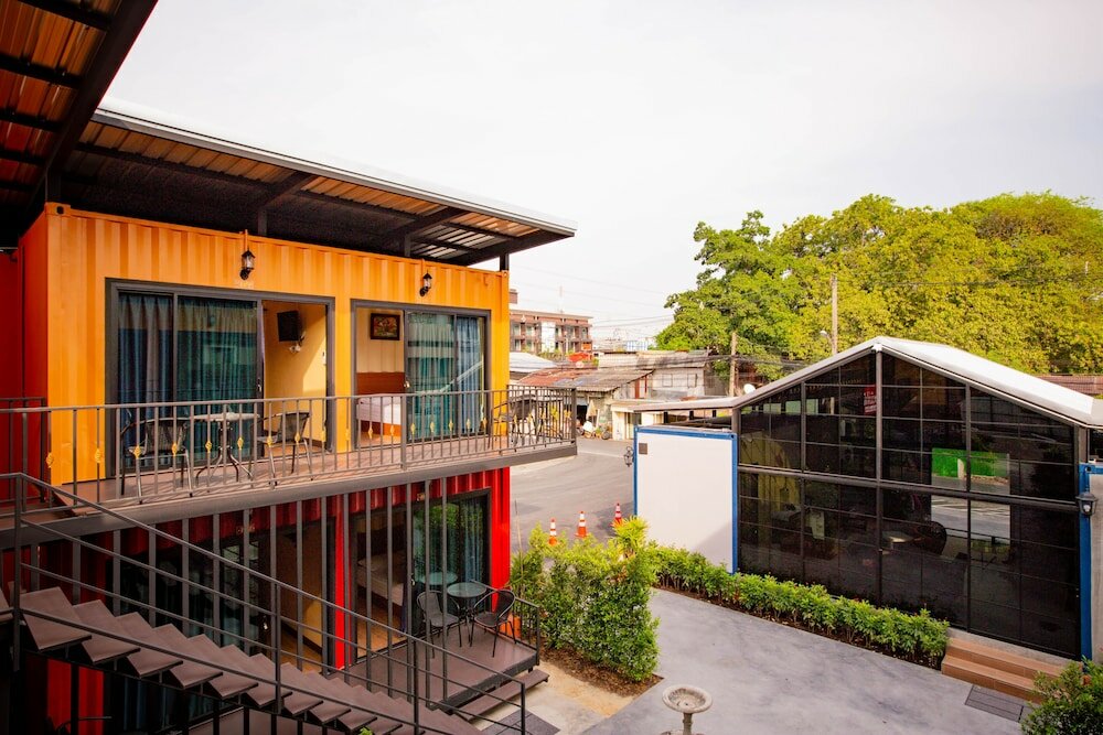 Фото Tuscany Land Resort Donmuang