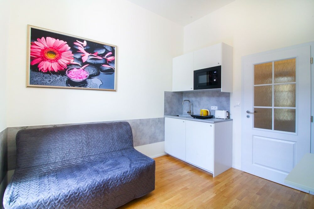 Фото Bouquet Apartments