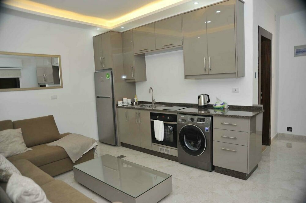 Hotel Amazing one Bedroom Apartment in Amman, Amman, photo