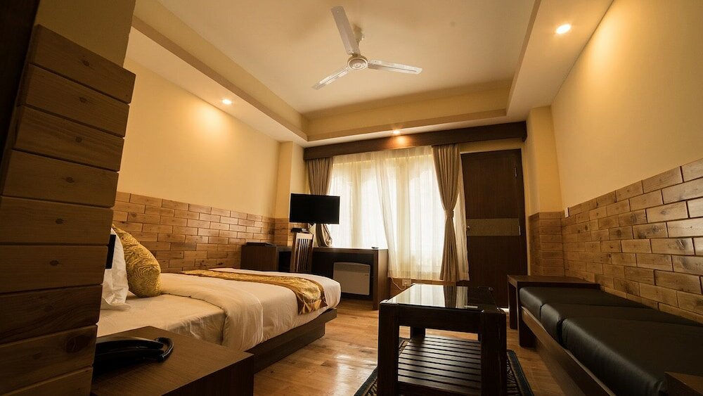 Фото Hotel Lhayul