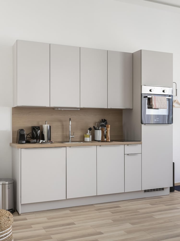 Фото Limehome Villach Hauptplatz