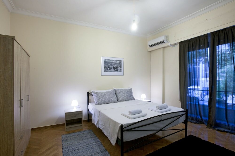 Фото Three Bedroom Apartment at Athens