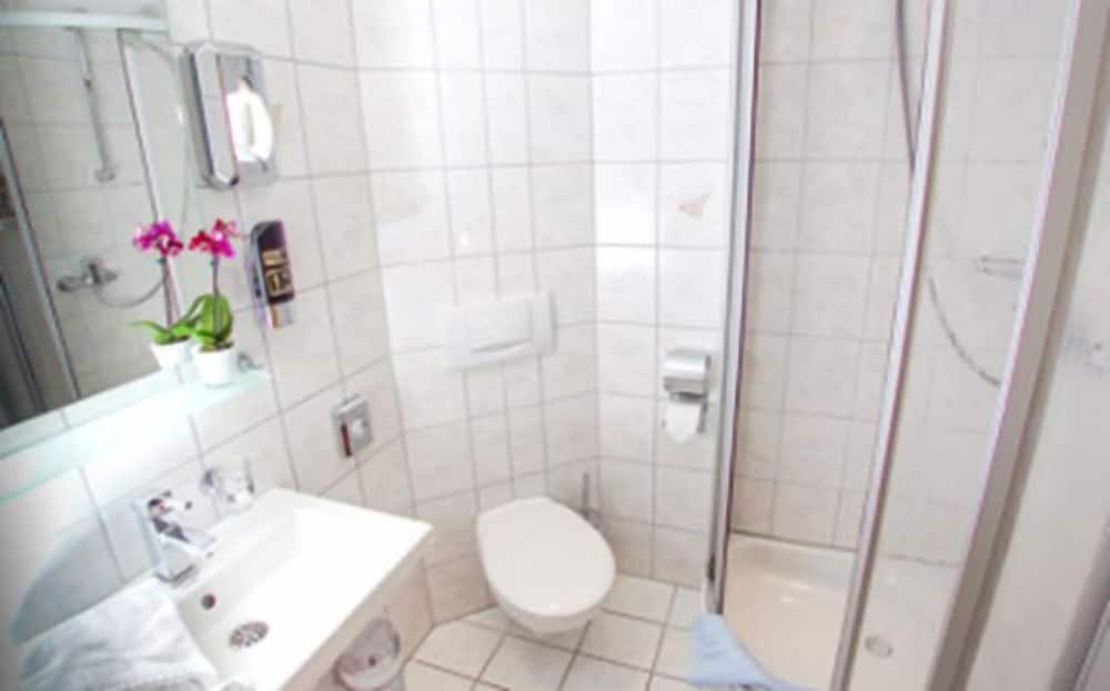 Фото Traube Lossburg Hotel Restaurant