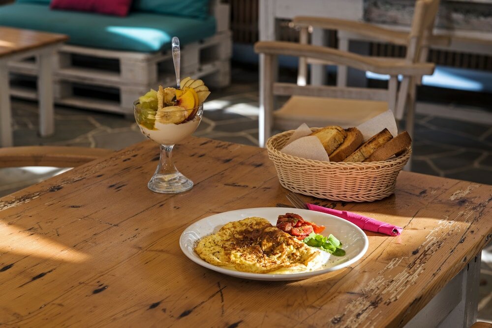 Фото Perigiali Rooms & Apartments Folegandros