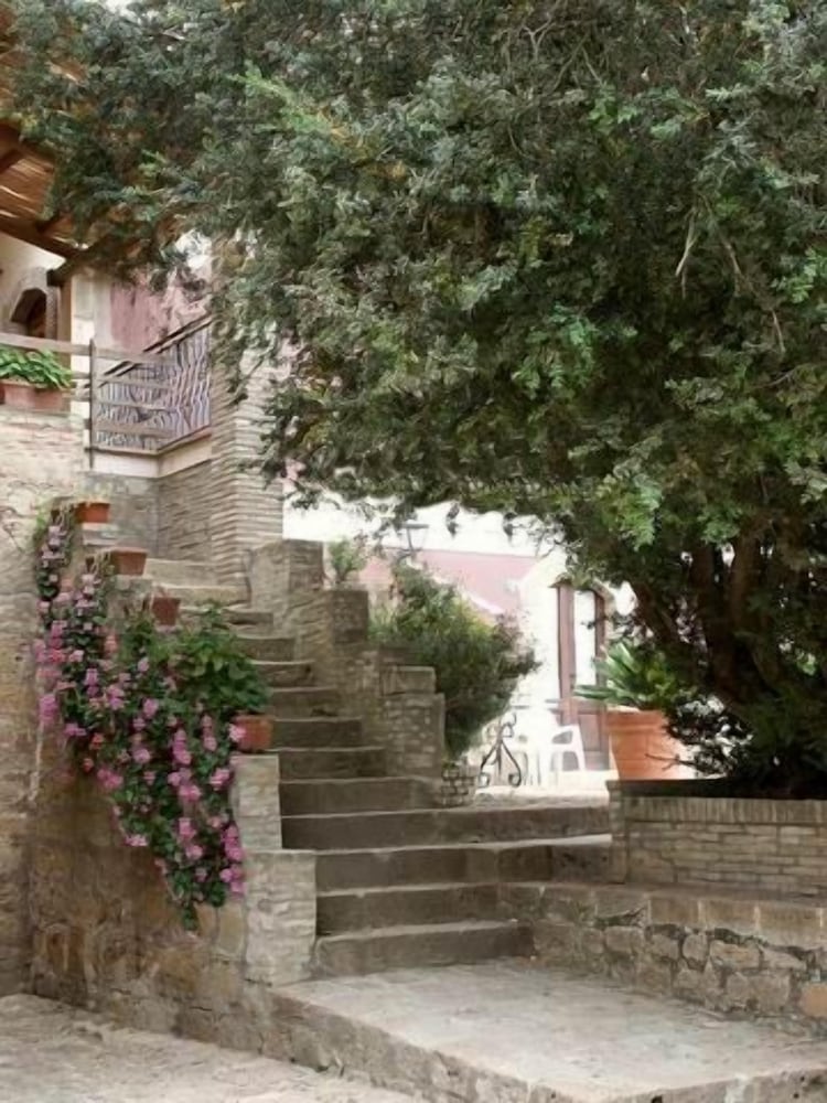 Фото Agriturismo Savoca