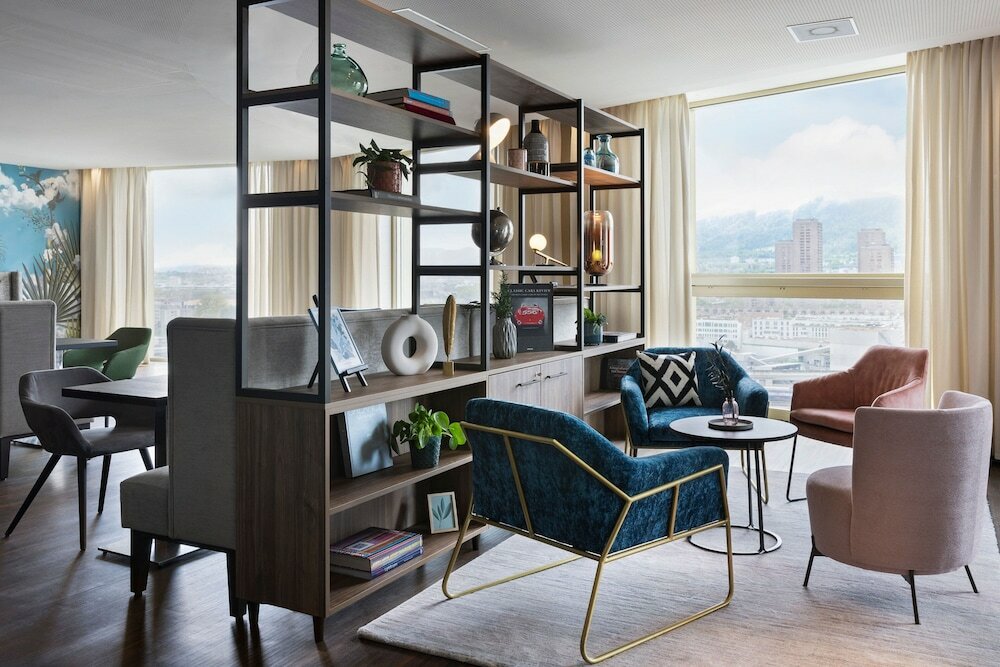 Фото Renaissance Zurich Tower Hotel