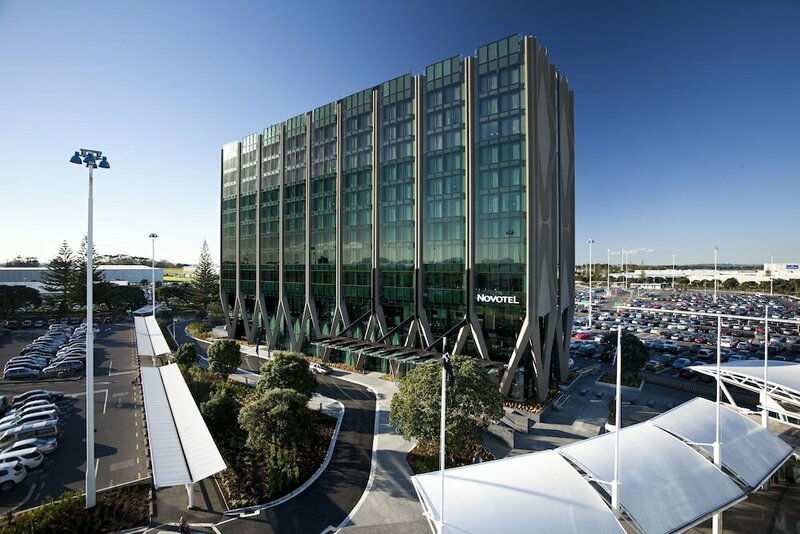 Гостиница Novotel Auckland Airport Hotel в Окленде