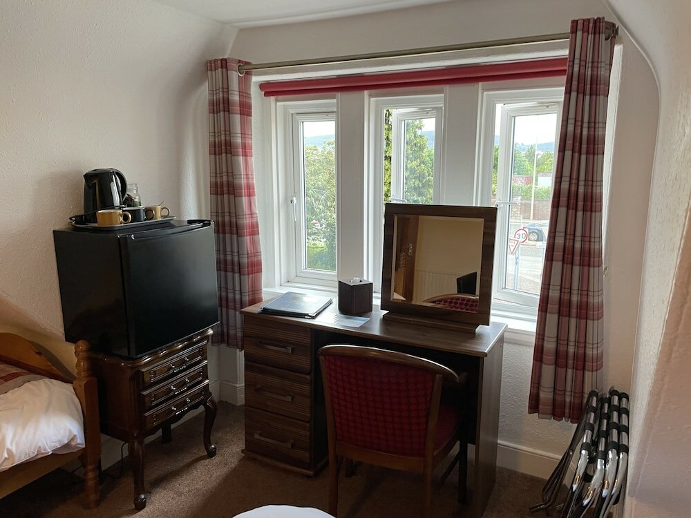 Фото Royston Guest House