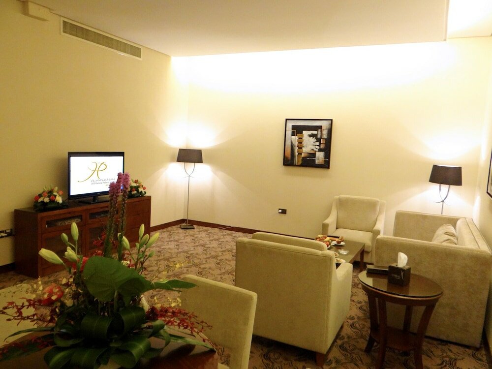 Фото Al Hamra Palace by Warwick