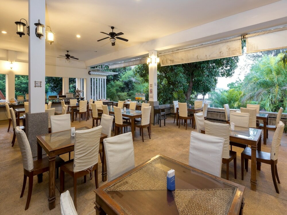 Фото Phuket Sea Resort