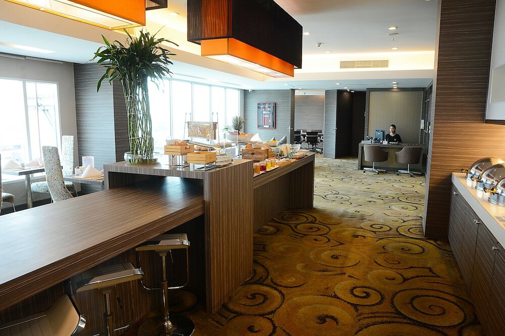 Фото Novotel Bangkok Impact