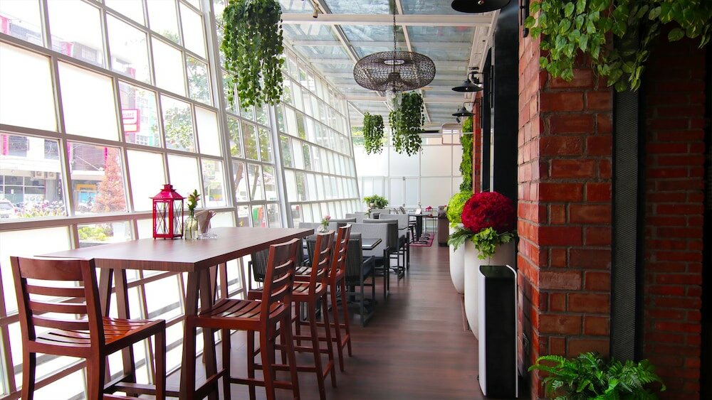 Фото The Arista Hotel