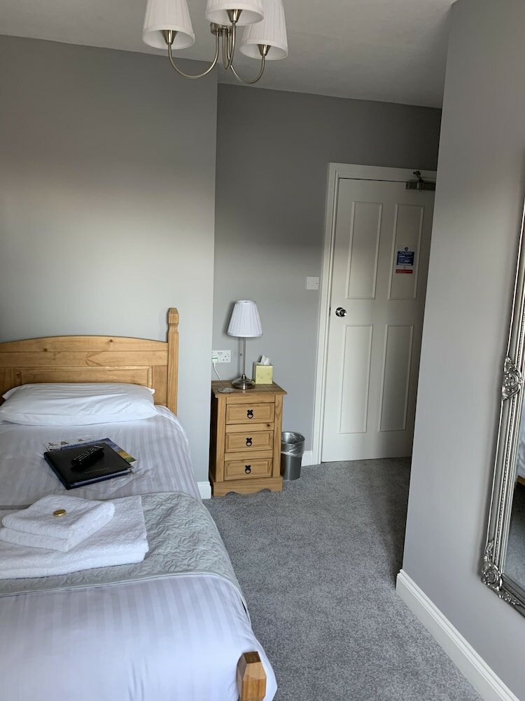 Фото Hensleigh House