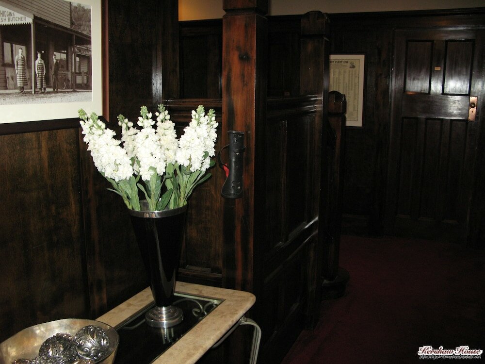 Фото Kershaw House Boutique Accommodation