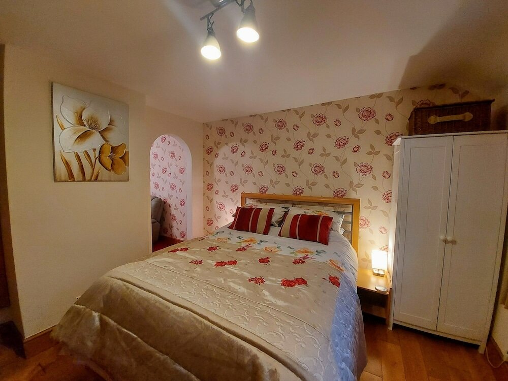 Фото Netherleigh Bed & Breakfast