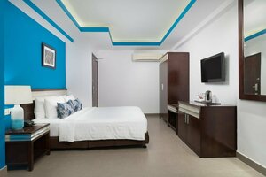 Al Hail Waves Hotel Managed by Centara (Al Rauda Street, 312), hotel