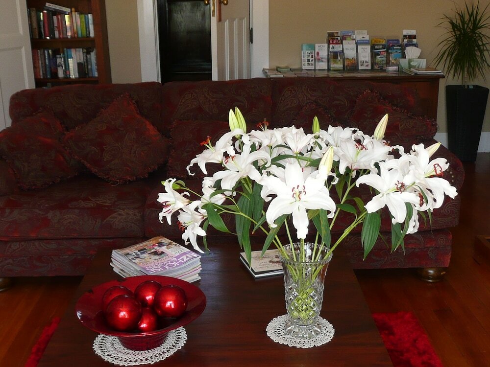 Фото Kershaw House Boutique Accommodation