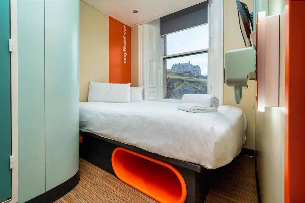 Фото easyHotel Edinburgh