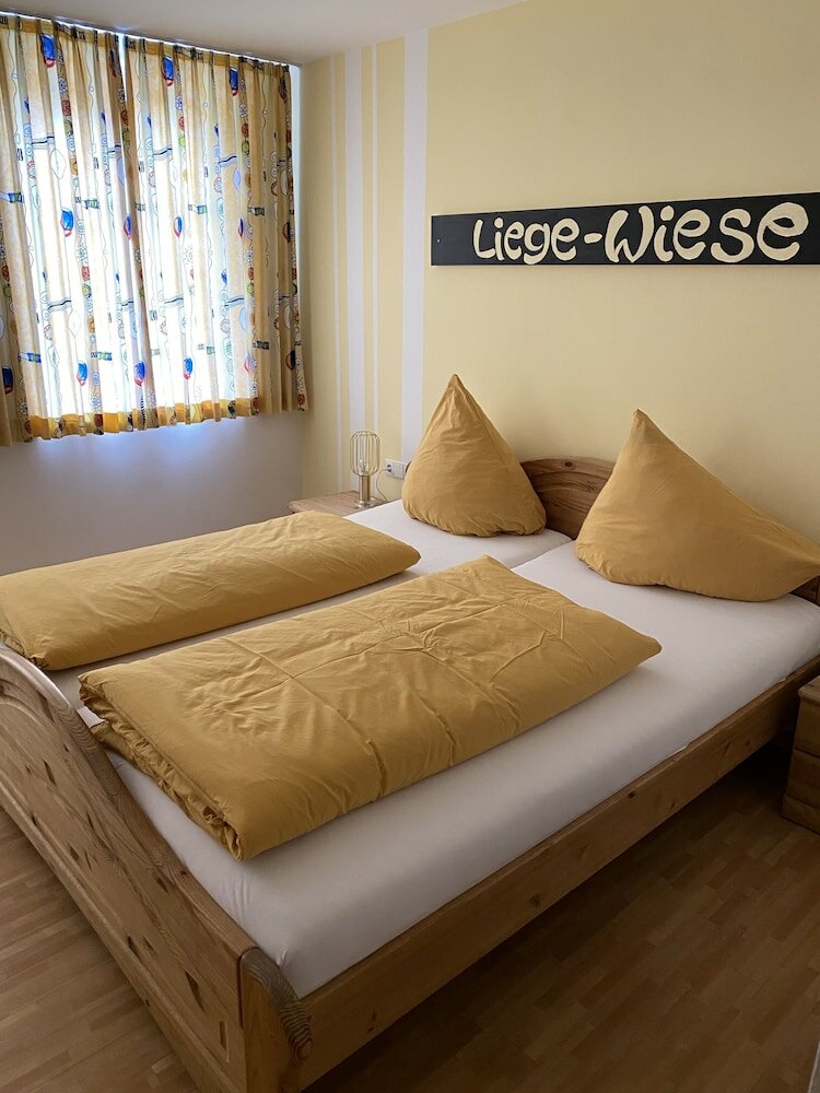 Фото Hotel-Restaurant Rössle