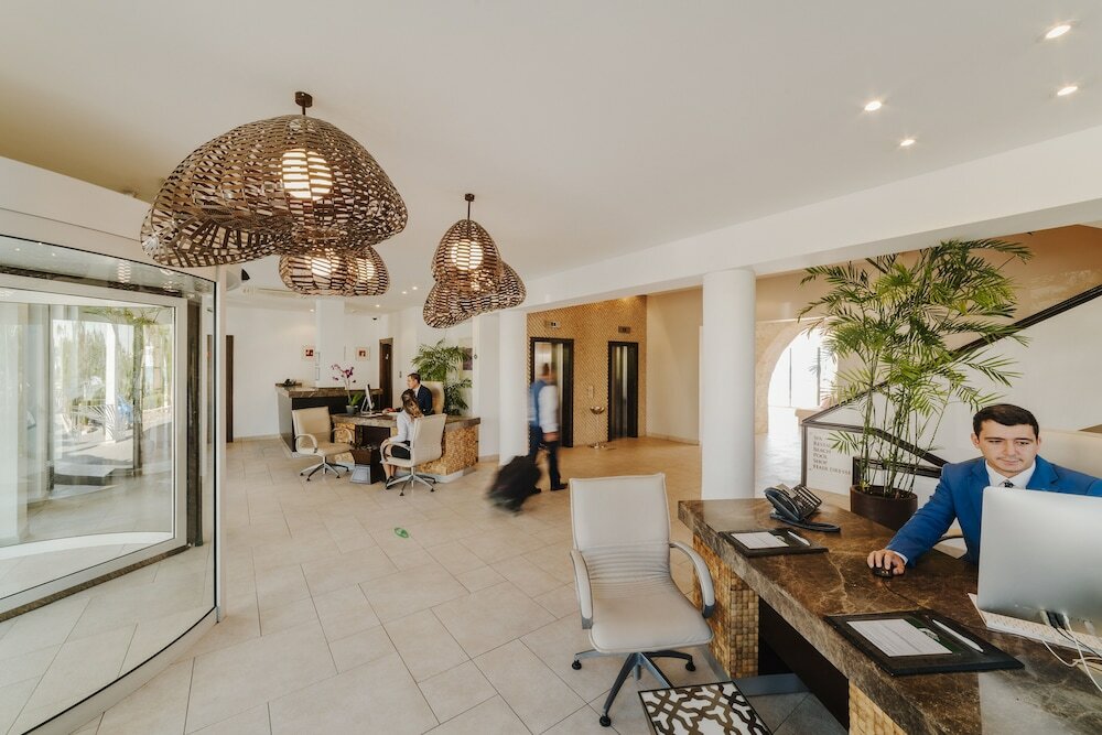 Фото Отель Аркин Палм Бич