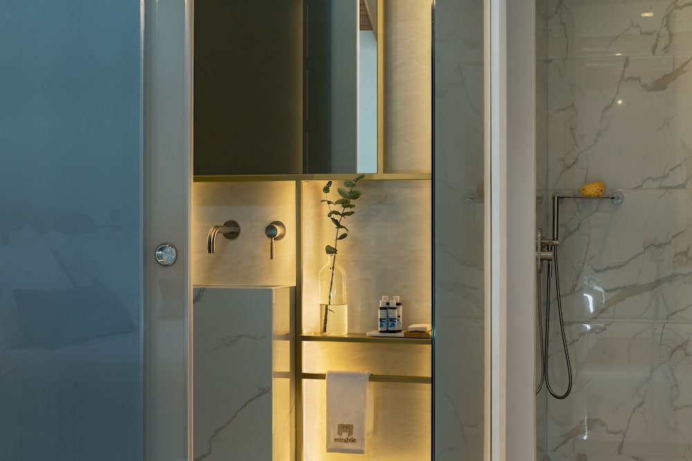 Фото Mirabile Luxury Suites