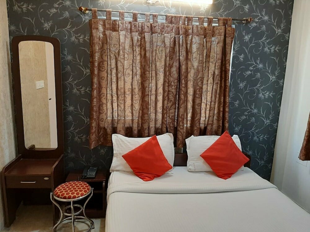 Hotel Step in Stays Cc117, Calcutta, photo