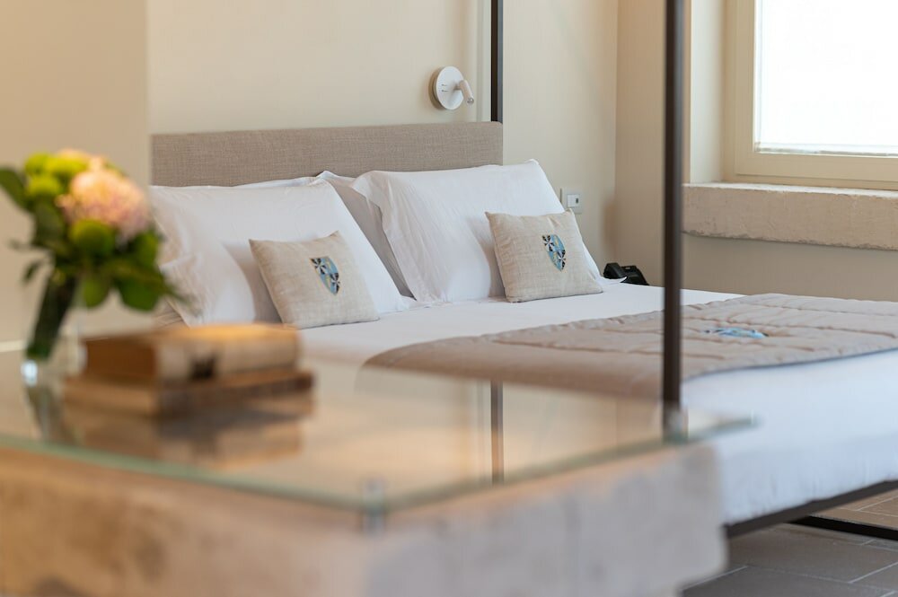 Фото Pollicastro Boutique Hotel