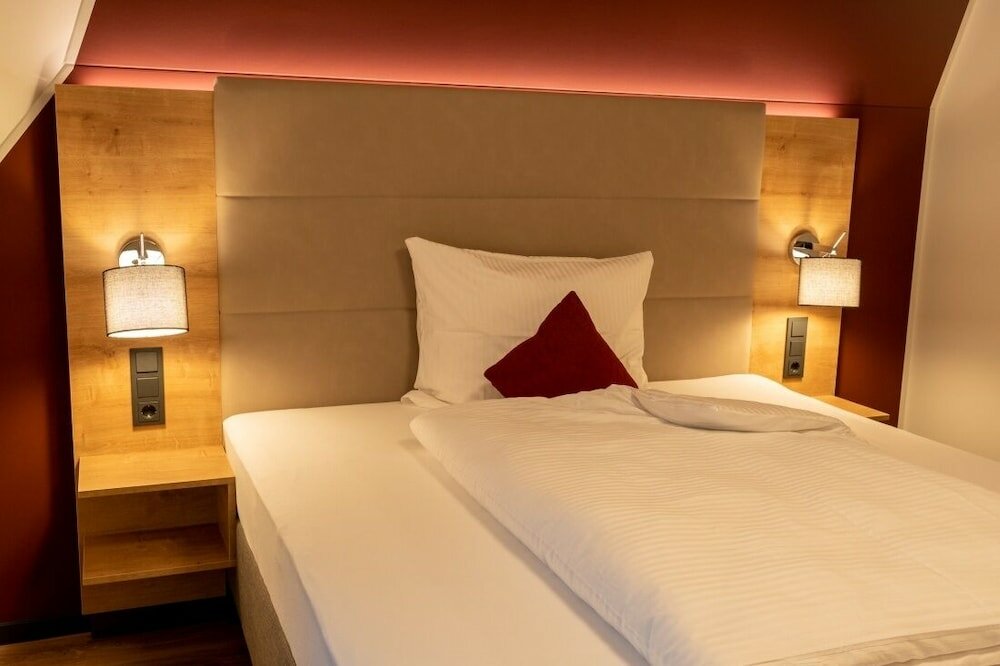 Фото Hotel Landgasthaus Ständenhof