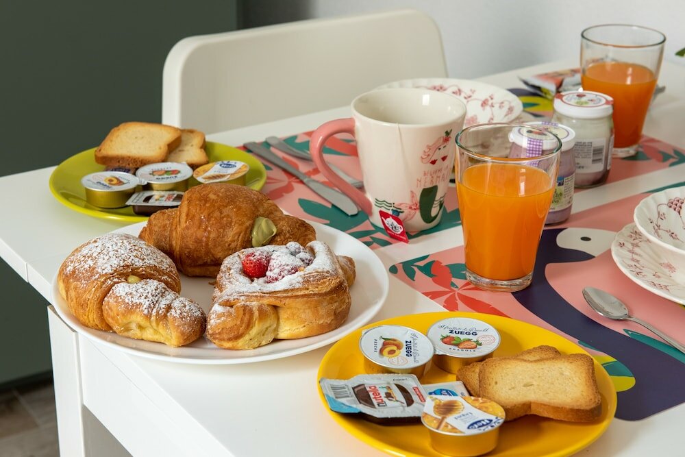 Фото Altré Guest House