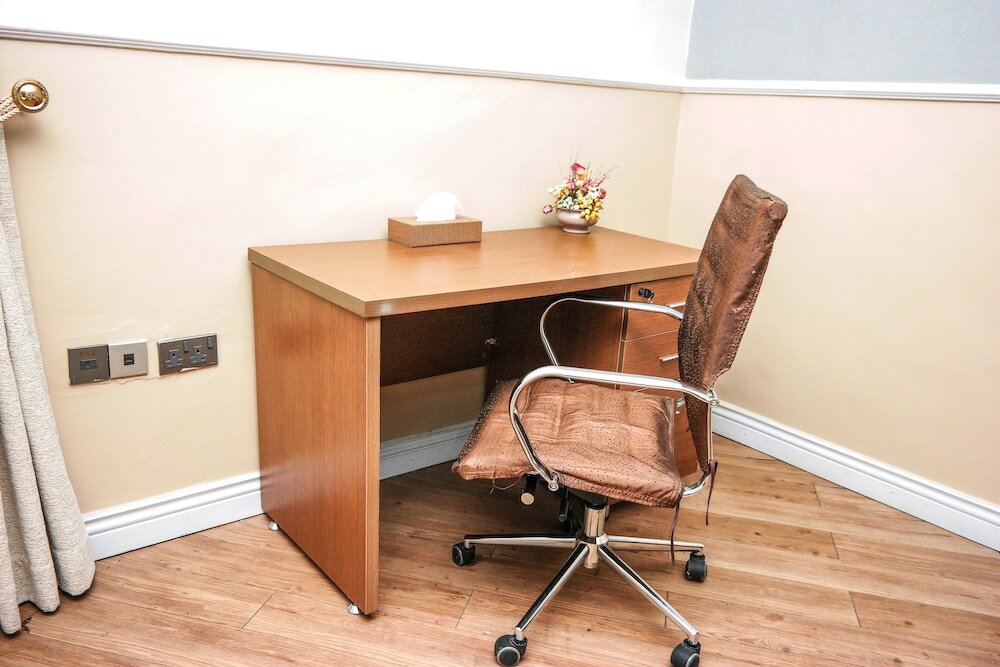 Фото Quiet Pools Inn and Residence