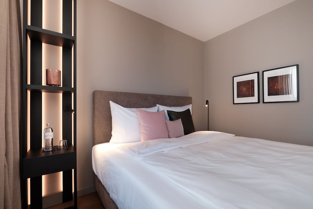 Фото Saxx Hotel Theater Karree