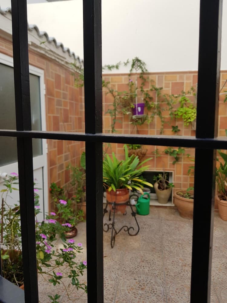 Фото Pensión La Vega