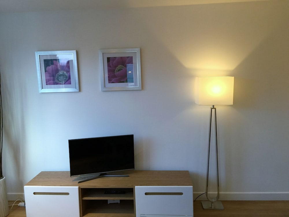 Фото Tolbooth Apartments