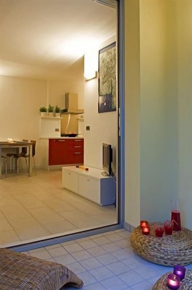 Фото Residence Hotel Hungaria