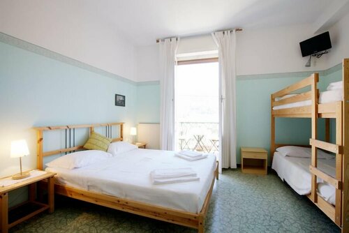 Гостиница La Perla Blu в Леванто