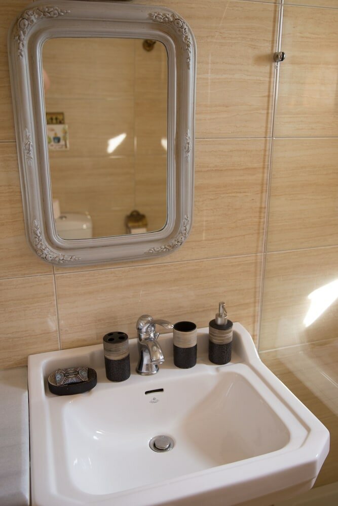 Фото Hotel Papanikola