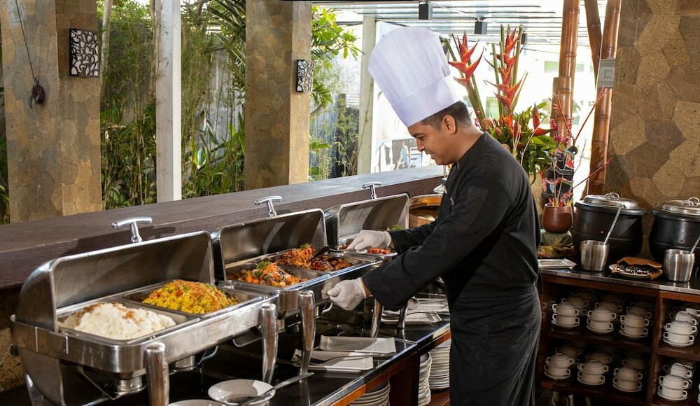 Фото Grand Ixora Kuta Resort