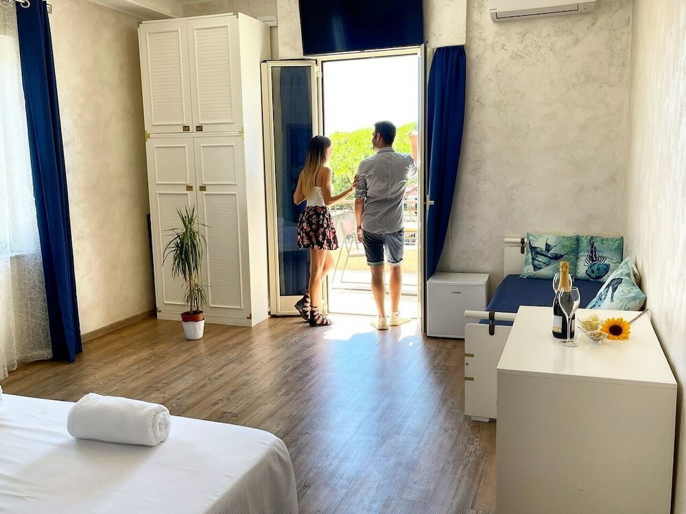 Фото Borghetto Hotel