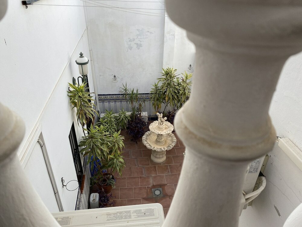 Фото Hostal Moscatel