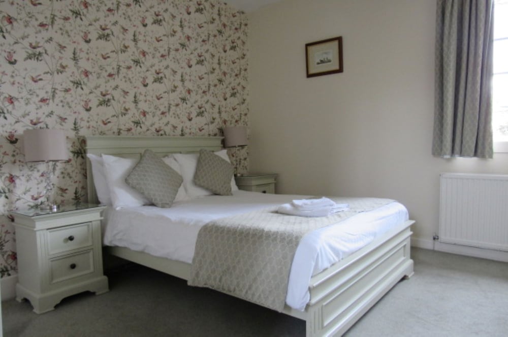 Фото The Old Vicarage