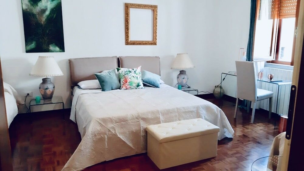 Фото Charme 93 Principe di Belmonte