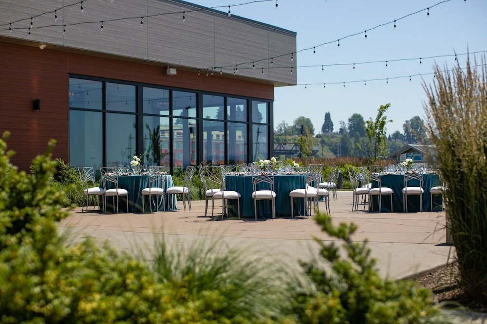 Фото Hotel Indigo Everett - Waterfront Place, an Ihg Hotel