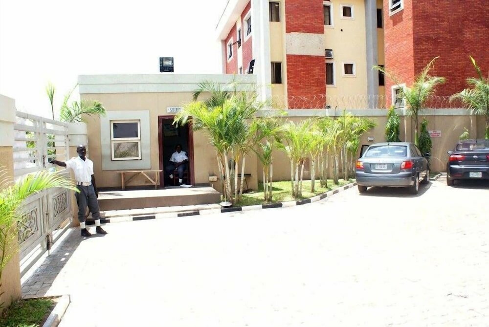 Фото Marvel Hotel Suites