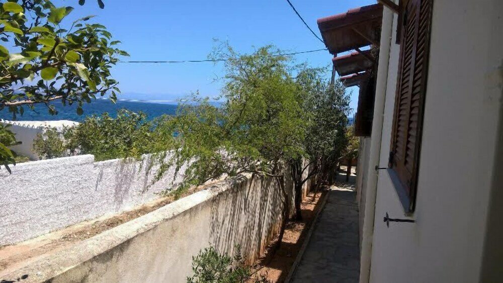 Фото Villa Anastasia Beach Front