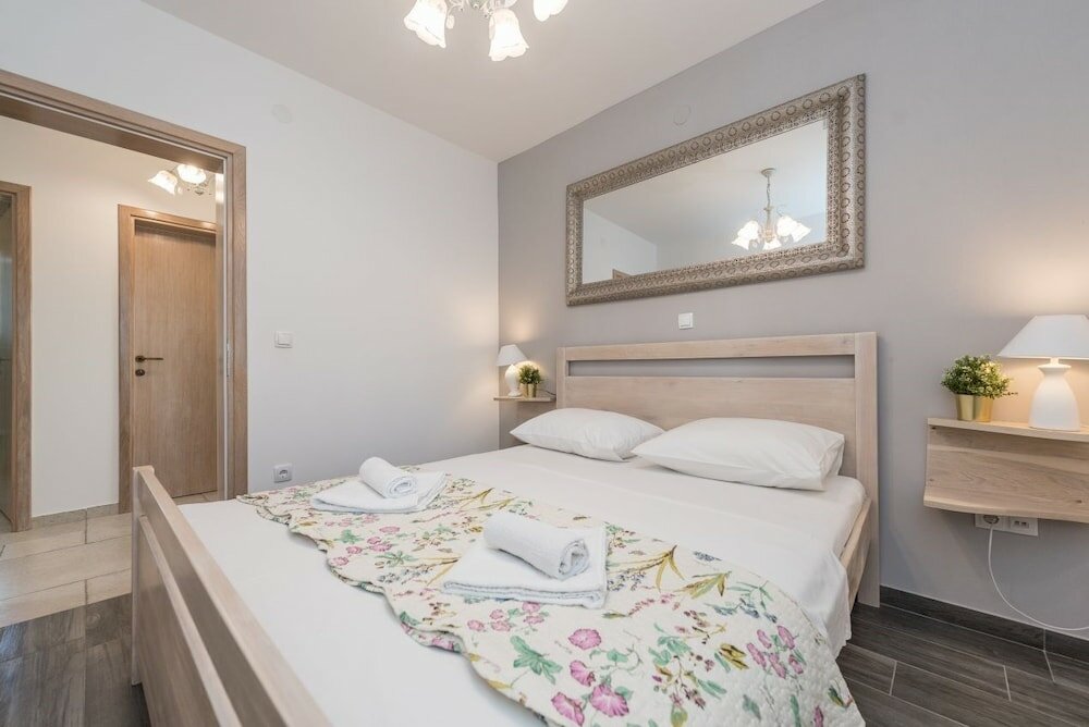 Фото Villa St. vid 3