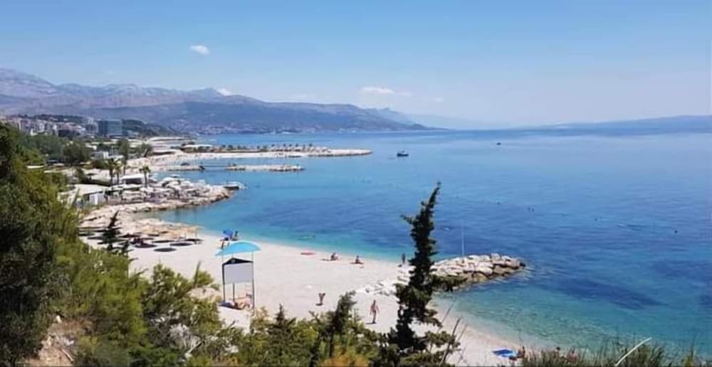 Фото Residential Apartment