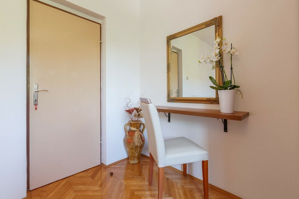 Фото Villa Nina Apartments